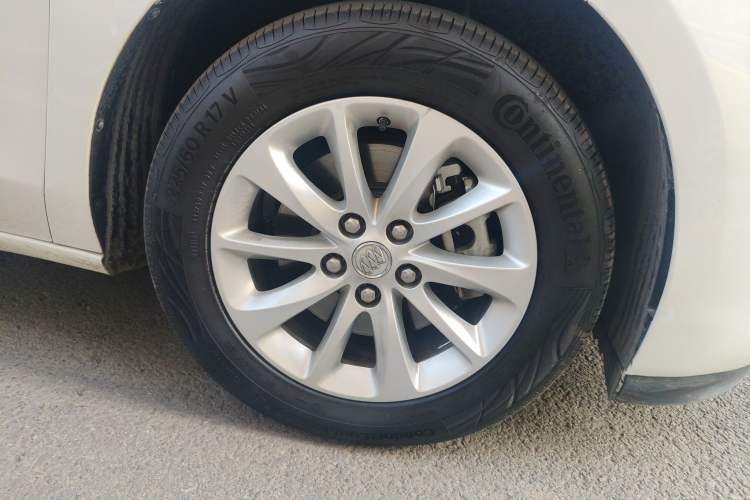 Used Buick GL8 2018 ES 28T Comfort Model China VI Standard
