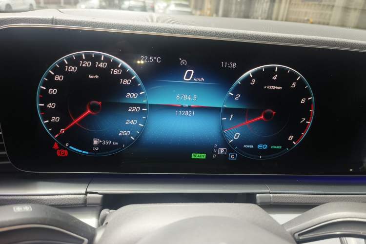 Used Mercedes-Benz GLE 2020 Restyled GLE 450 4MATIC Dynamic Edition Odometer Close Up