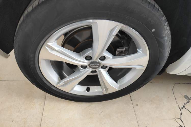 Used Audi Q5L 2020 Revised 40 TFSI Prestige Edition