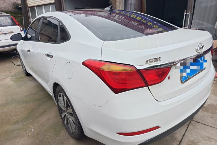 Used Hyundai Mistra 2016 1.8L Automatic Smart GLS Rear Left 45 Deg