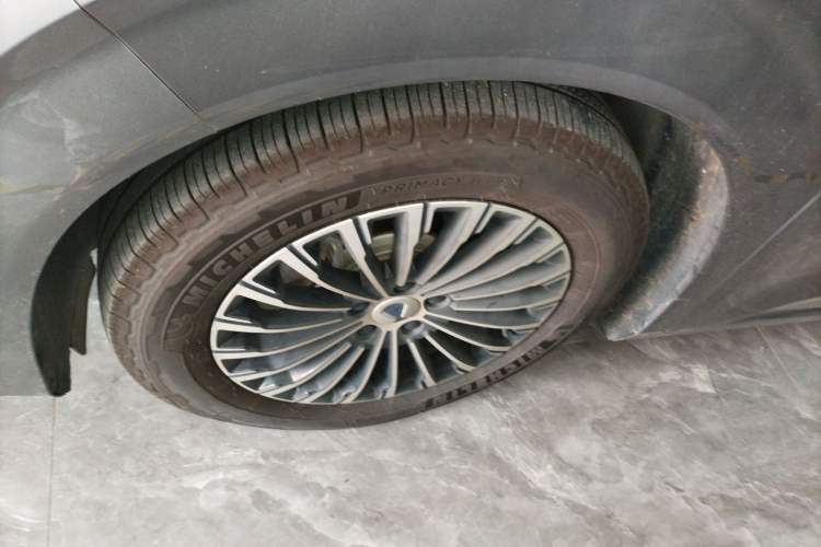 Used Denza D9 2022 DM-i 970 Four-Wheel Drive Flagship Model