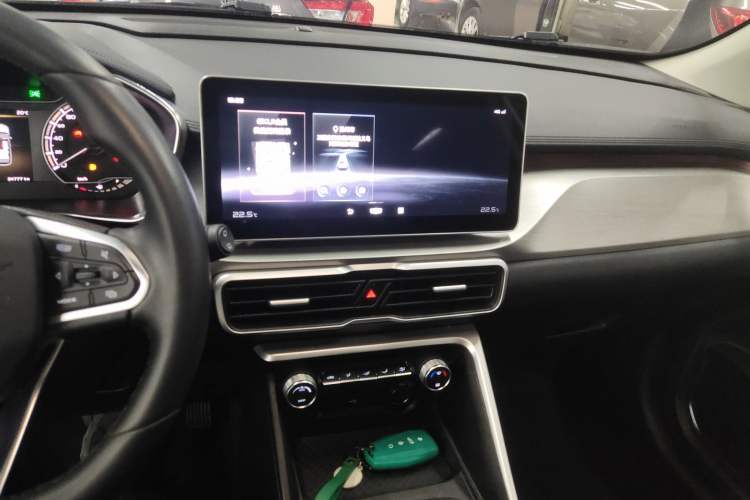 Used Geely Auto Coolray 2021 1.4T DCT Platinum Edition Audio And AC Panel