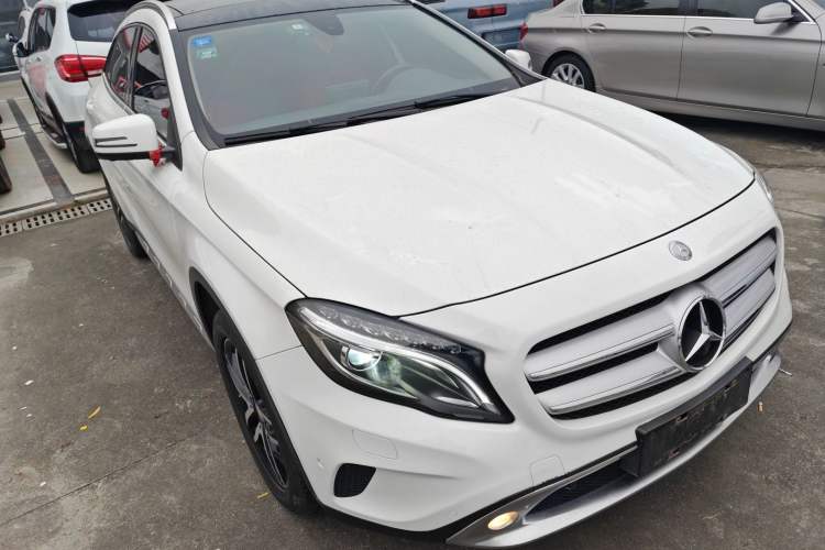 Used Mercedes-Benz GLA 2016 GLA 200 Fashion Model