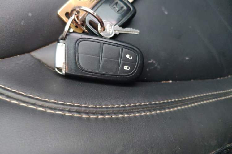 Used Jeep Cherokee 2016 2.4L Professional Edition