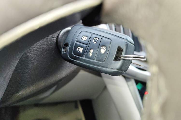 Used Buick LaCrosse 2013 2.4L SIDI Leading Comfort Version