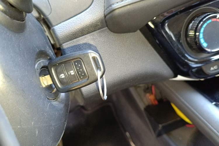 Used Honda Vezel 2015 1.5L CVT two-wheel drive Comfort trim
