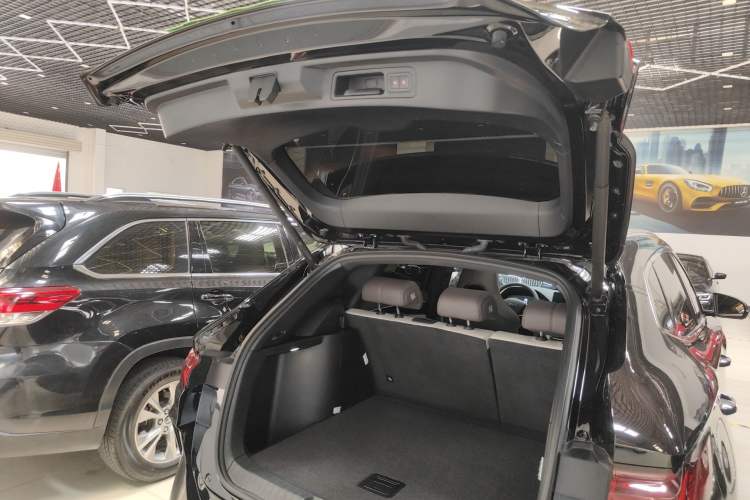 Used BYD Song PLUS New Energy 2025 DM-i 112KM Prestige Model Trunk