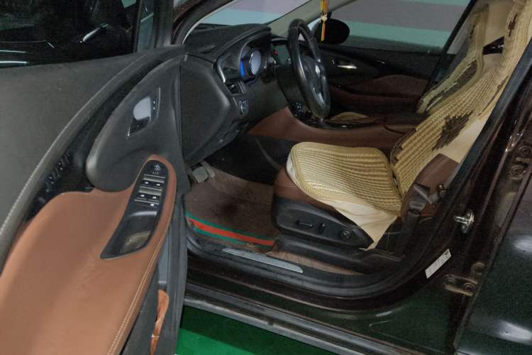 Used Buick Envision 2021 532T Two-Wheel-Drive Elite Version
