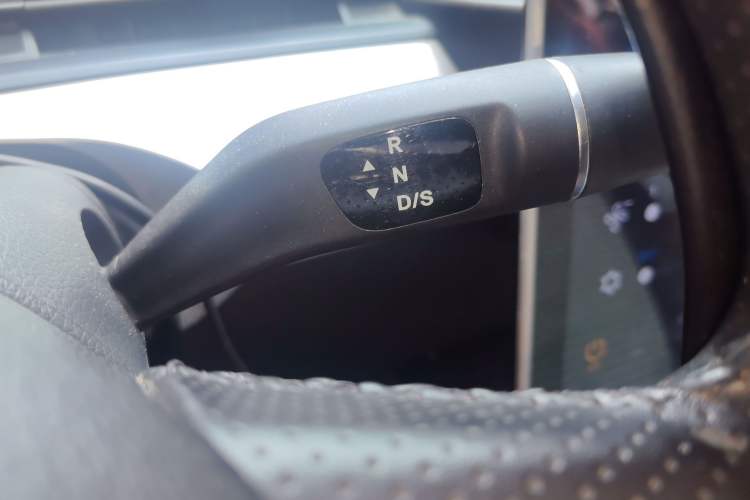Used NETA V 2021 Standard Range Entertainment Edition