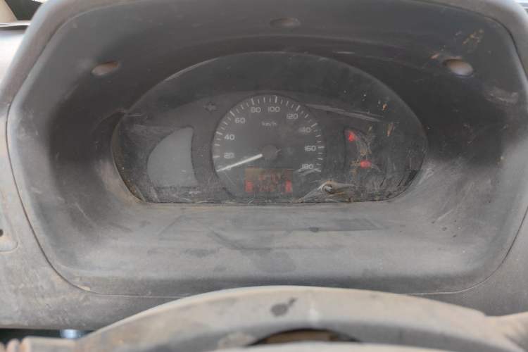 Used Wuling Rongguang 2019 1.2L S Van Standard Model with 5 Seats Instrument Cluster