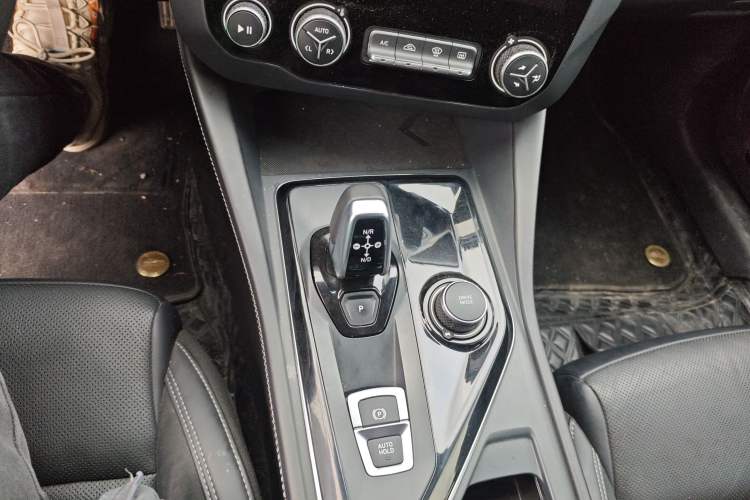 Used Lynk & Co 03 2022 2.0TD DCT JingPro
