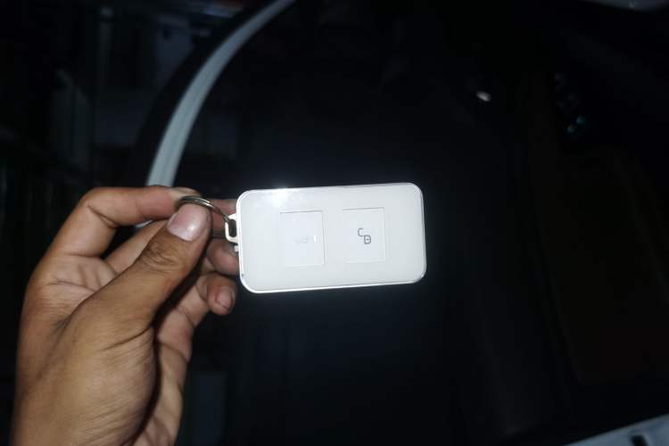 Used BYD Tang New Energy 2015 2.0T Four-Wheel-Drive Flagship Model Vehicle Key