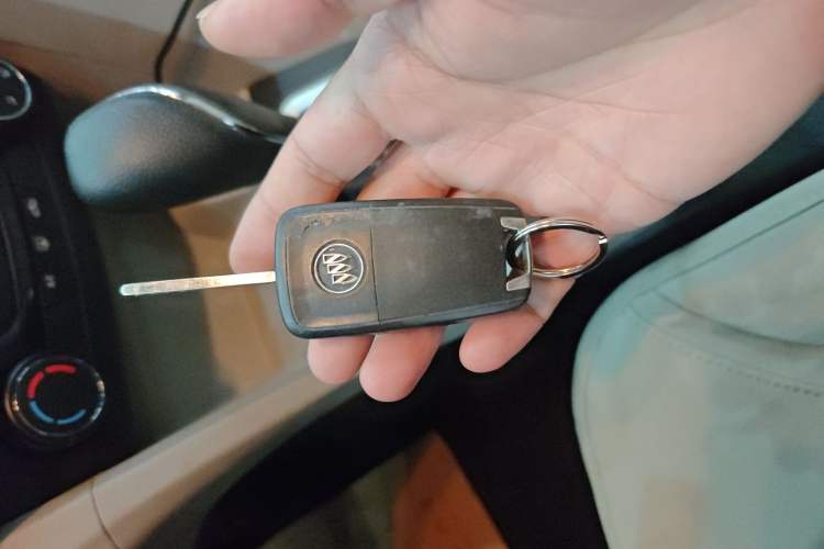 Used Buick GT 2015 15N Automatic Elite Version