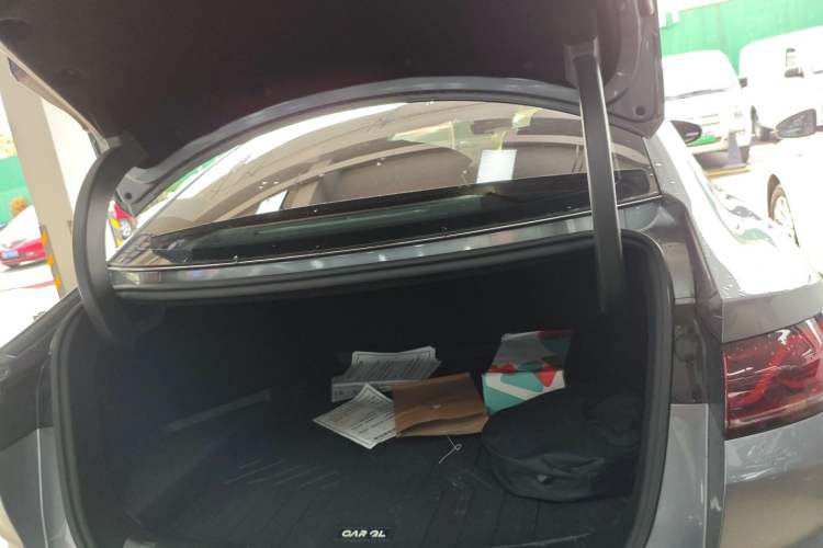 Used BYD Qin L 2024 DM-i 120KM Leading Model
