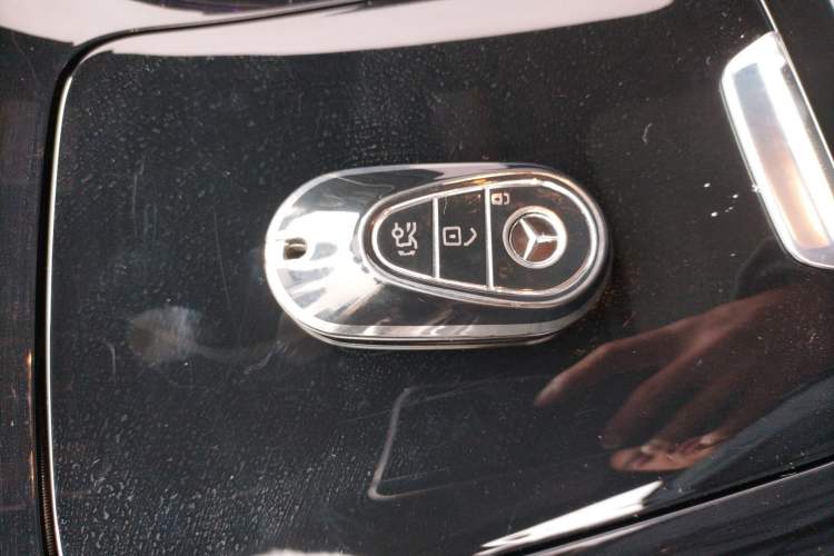 Used Mercedes-Benz C-Class 2024 Facelift C 260 L Night Edition Sport Version