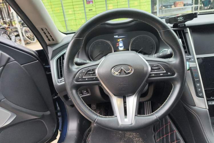 Used Infiniti Q50L 2019 2.0T 30th Anniversary Limited Edition Steering Wheel