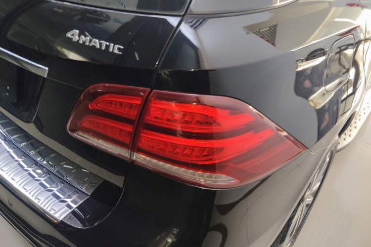 Used Mercedes-Benz GLE 2017 GLE 320 4MATIC Dynamic Model
