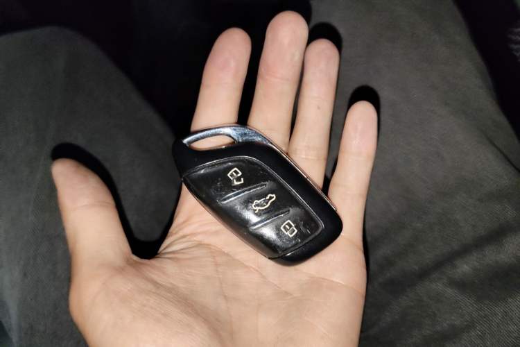 Used Roewe RX5 MAX 2021 Supreme Series 400TGI Automatic Smart Cabin Prestige Edition
