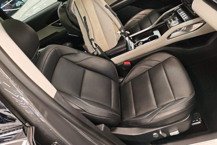 Used Lincoln Nautilus 2023 2.0T Four-Wheel Drive Luxury Edition