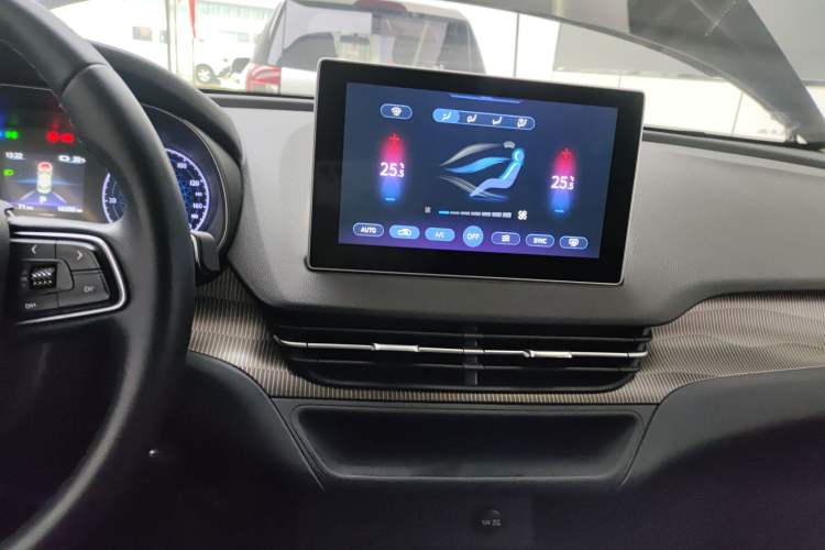 Used Hongqi E-QM5 2023 Revised Version Basic Travel Edition