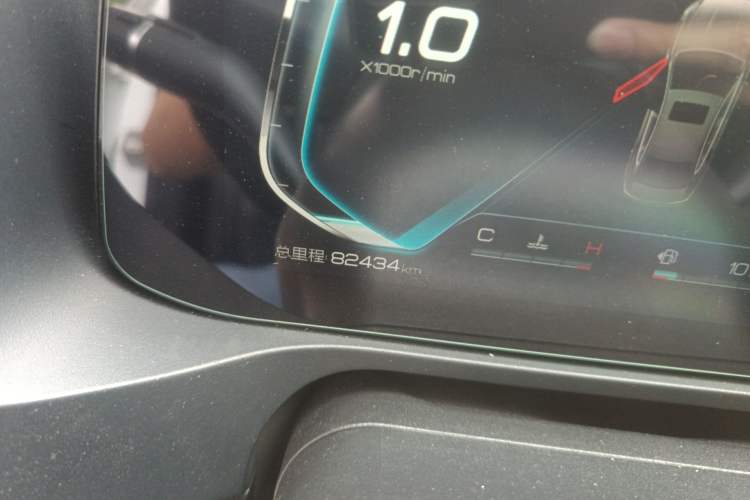 Used BYD Qin Pro 2018 1.5TI Automatic Smart Connect Fendong Model Odometer Close Up