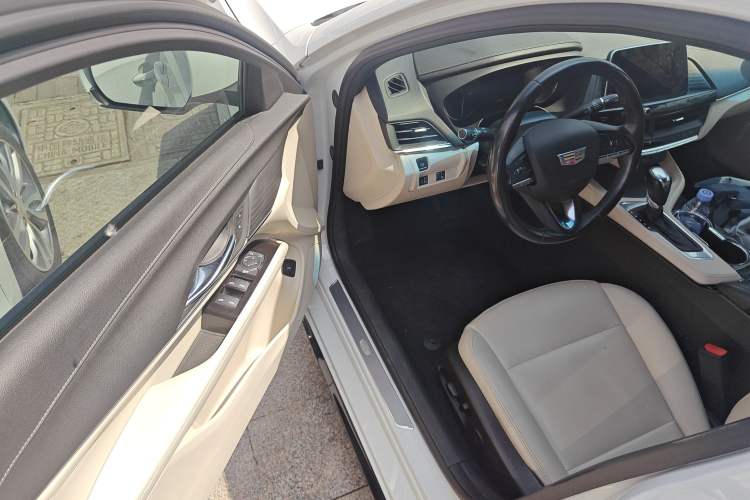 Used Cadillac CT4 2020 28T Fashion Edition Driver Seat