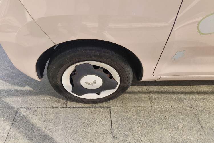 Used Wuling Hongguang MINIEV 2021 Macaron Fashion Model Lithium Iron Phosphate