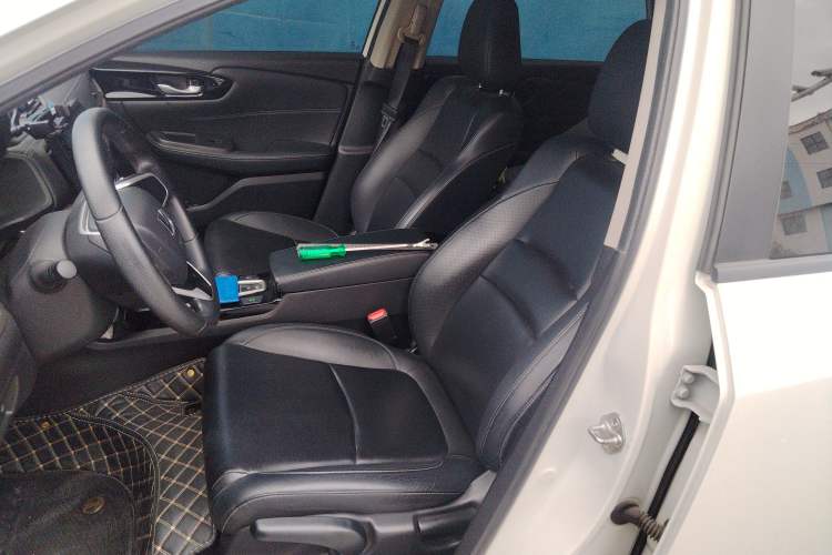 Used Honda Envix 2019 180TURBO CVT Enjoyment Edition China VI Left Front Seat