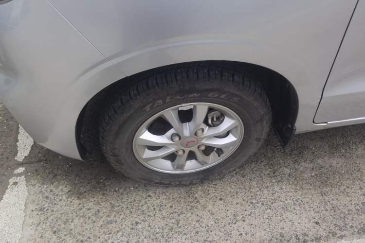 Used Wuling Hongguang V 2022 1.5L Enjoy Edition Electric-Powered LAR Exterior 4