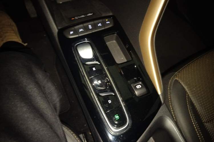 Used Buick Velite 7 2020 652E Connected Smart Car
