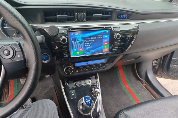 Used Toyota Levin 2016 Dual-Engine 1.8H GS E-CVT Elite Model with Sunroof
