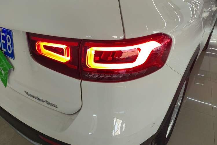 Used Mercedes-Benz GLB 2023 GLB 200 Fashion Model