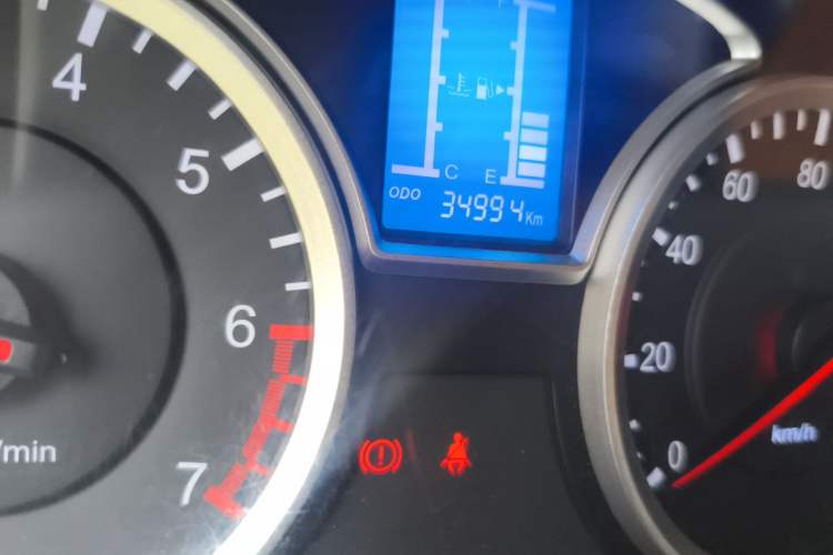 Used CHANGAN KAICHENG Star 9 2020 1.5L Standard-Model 7-Seater Bus China VI Emission Standard DAM15KR
