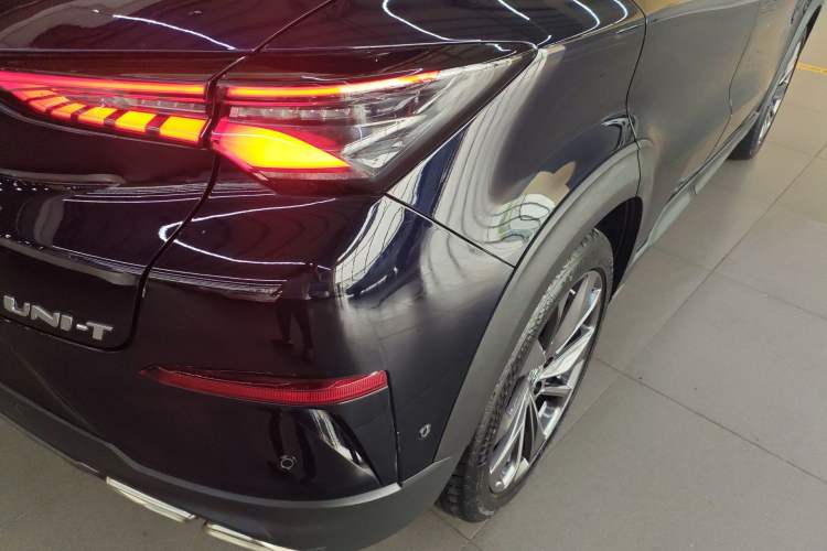 Used CHANGAN UNI-T 2020 1.5T Flagship Version Right Rear Taillight
