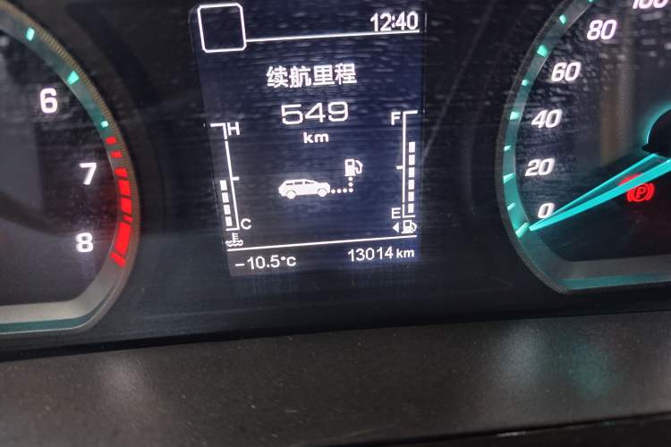 Used CHANGAN OSHAN X5 2021 Revised Version 1.6L Manual Luxury Edition Odometer Close Up