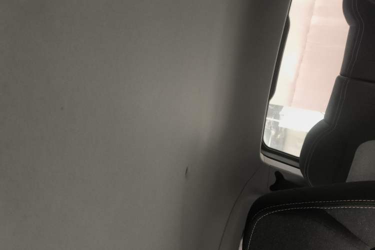 Used Chery QQ Ice Cream 2022 170km Sundae Phosphate Lithium-Ion