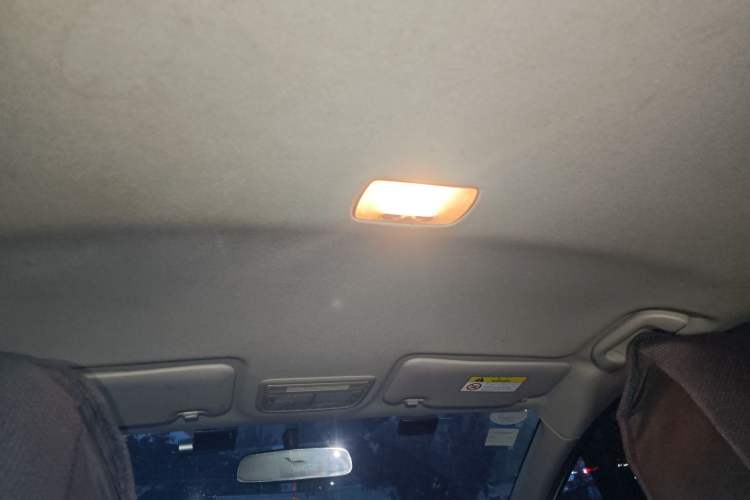 Used Honda Vezel 2018 1.5L CVT 2WD Technology Elite Model Headliner