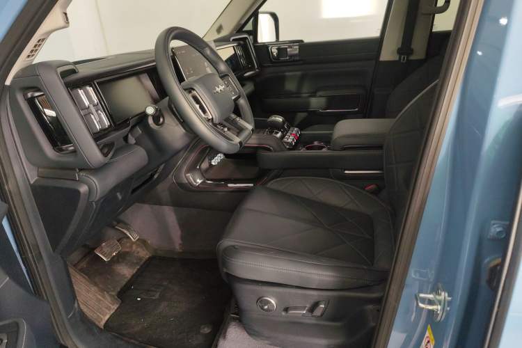 Used Formula Leopard Leopard 5 2025 TianShen Intelligent Driving Ultra Edition