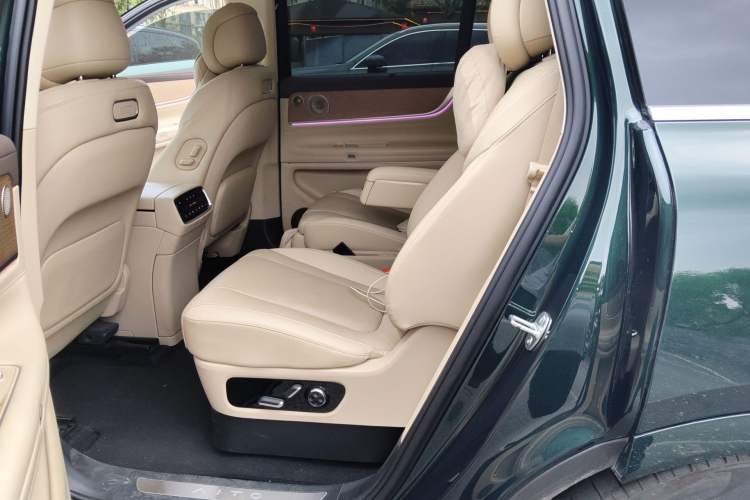 Used Hima AITO M9 2024 Range-Extended Ultra Version 42 kWh 6-Seater Model
