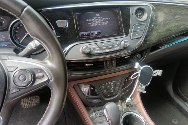 Used Buick Envision 2014 28T Four-Wheel Drive Elite Model