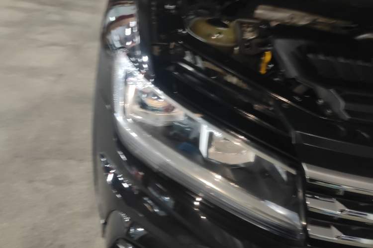 Used Volkswagen Tiguan L 2021 330TSI Automatic Two-Wheel Drive R-Line Enhanced Edition Right Front Headlight