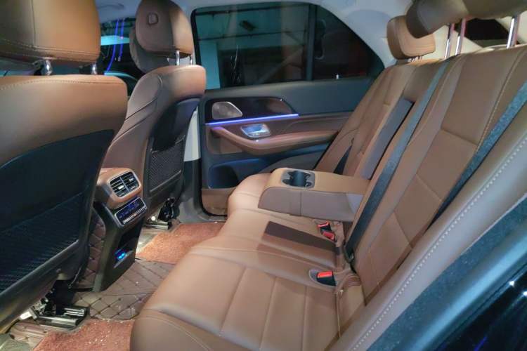 Used Mercedes-Benz GLE 2025-Year Restyled GLE 350 4MATIC Dynamic Edition Left Rear Seat