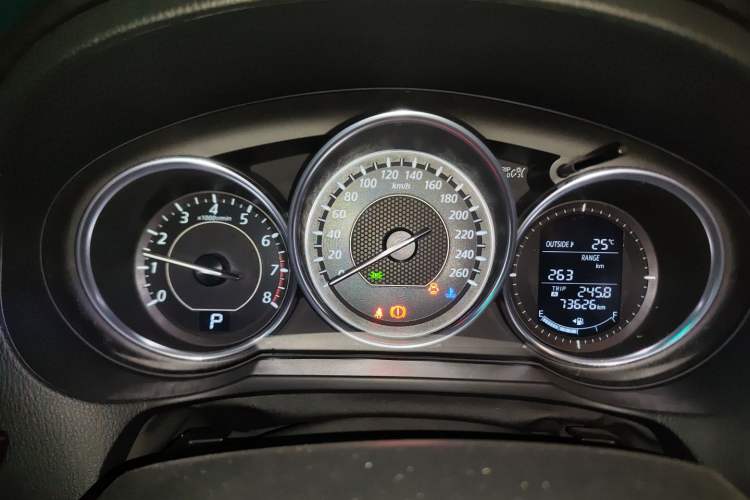 Used Mazda Atenza 2014 2.0L Blue Sky Luxury Edition