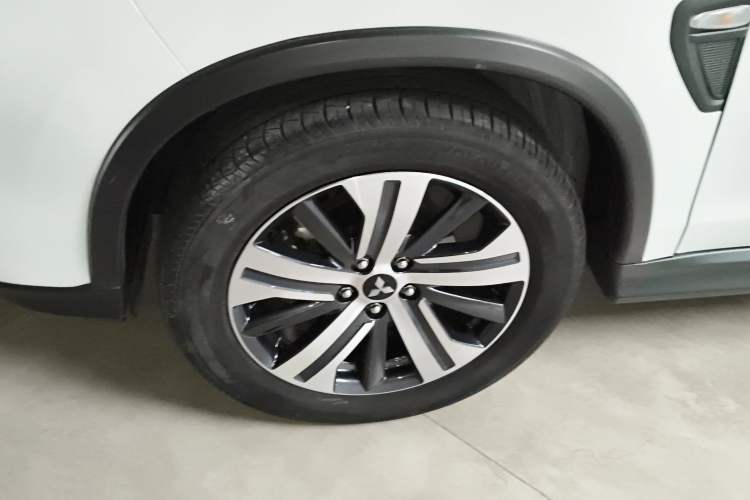 Used Mitsubishi ASX 2020 2.0L CVT Smart Edition
