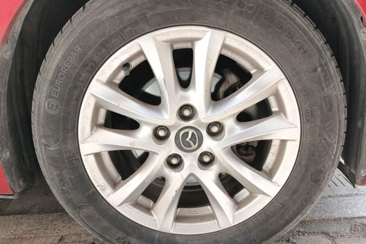 Used Mazda Mazda 3 Axela 2016 Sedan 1.5L Automatic Comfort Model
