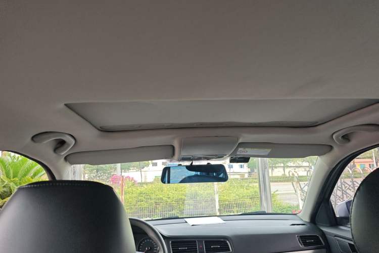 Used Volkswagen Lavida 2013 Revised Version 1.4 TSI DSG Comfort Edition Headliner