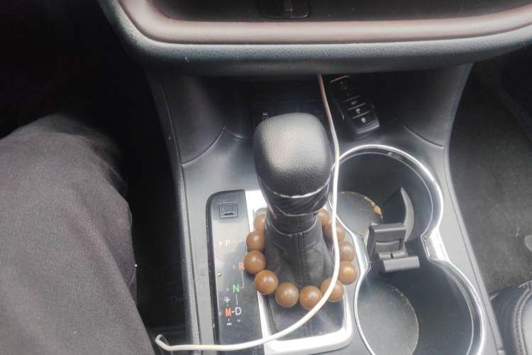 Used Toyota Highlander 2018 2.0T Four-Wheel Drive Luxury Edition 7 Seats China V Emission Standard
