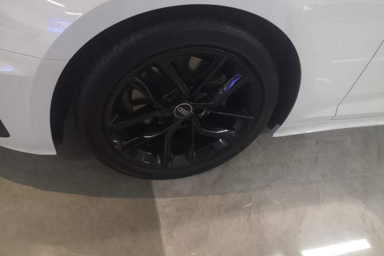 Used Audi A5 2023 Sportback 40 TFSI Fashionable and Dynamic Model Exterior 4