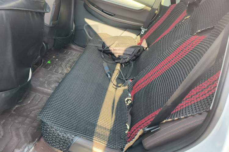 Used FORTHING Joyear X5 2017 Jingxiang Series 1.5T Manual Luxury Model
