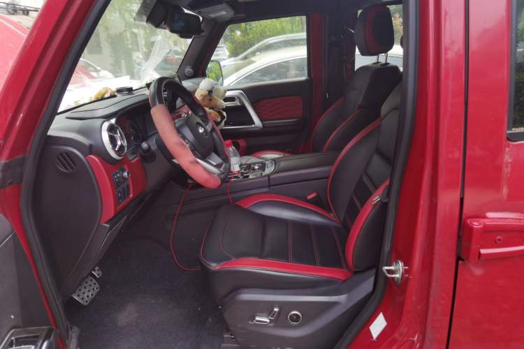 Used BAIC Off-Road BJ40 2018 PLUS 2.3T Automatic Four-Wheel Drive Flagship Version China V Emission Standard Left Front Seat